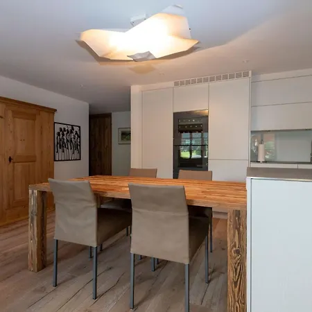 Grace Appartement-fewo- Dusche Oder Bad- Wc- 1 Schlafraum 2-bettwohnung By Interhome *