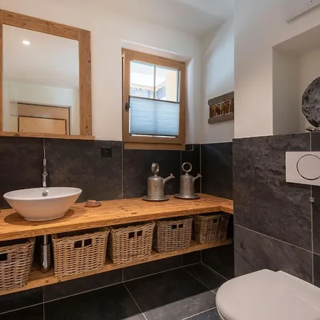 Grace Appartement-fewo- Dusche Oder Bad- Wc- 1 Schlafraum 2-bettwohnung By Interhome Apartamento Hornkessel
